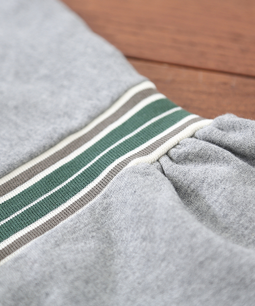 CUBE SUGAR（キューブシュガー）の「裏毛ラインリブバルーン袖（スウェット・レディース・ホワイト/レッド/ブルー/グリーン/トップグレー・M）」の11枚目の写真