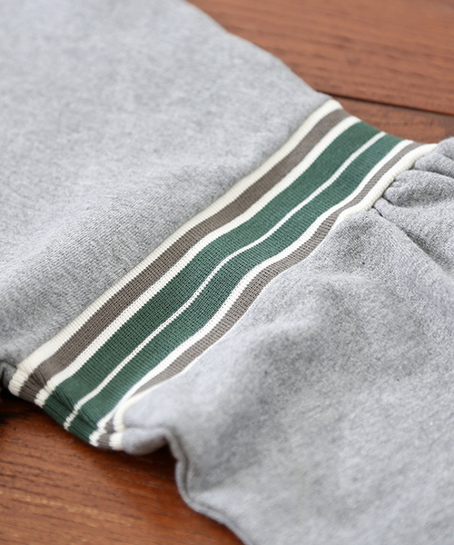 CUBE SUGAR（キューブシュガー）の「裏毛ラインリブバルーン袖（スウェット・レディース・ホワイト/レッド/ブルー/グリーン/トップグレー・M）」の10枚目の写真