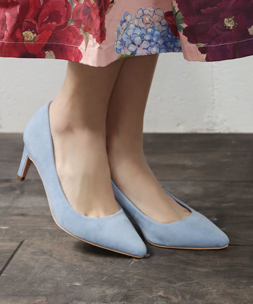 SESTO（セスト）の「ストレートシルエットの7cmヒールポインテッドトゥパンプス（パンプス・レディース・ブラック/ブルー/ゴールド/イエロー/ホワイト/グレー/チェック/ピンク/ドット/ラベンダー/ブラック系その他/ミント/ベージュ/シルバー/イエロー系その他/キャメル/モカ/グレー系その他/グリーン/レッド/ネイビー/パープル/ダークブラウン/その他1/その他2/パイソン・23.0cm/25.5cm/24.0cm/22.5cm/23.5cm/22.0cm/24.5cm）」の13枚目の写真