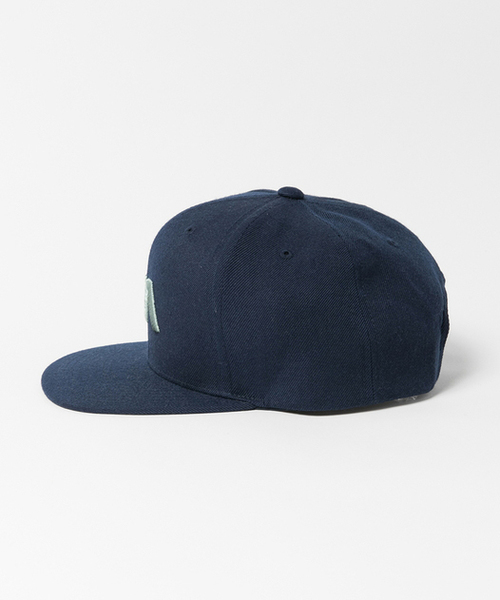 RVCA（ルーカ）の「RVCA メンズ VA SNAPBACK II キャップ（キャップ・メンズ・グレー/ブラック/ダークブルー/ブラック系その他/ブルー/ブルー系その他/グレー系その他/チャコールグレー/ダークグリーン/レッド・FREE）」の17枚目の写真