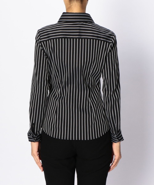 NARACAMICIE（ナラカミーチェ）の「ストライプフロントフリルシャツ（シャツ/ブラウス・レディース・ホワイト/ブラック/ブラック×ホワイト・MEDIUM/LARGE/SMALL/XXX-LARGE）」の5枚目の写真