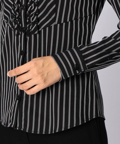 NARACAMICIE（ナラカミーチェ）の「ストライプフロントフリルシャツ（シャツ/ブラウス・レディース・ホワイト/ブラック/ブラック×ホワイト・MEDIUM/LARGE/SMALL/XXX-LARGE）」の10枚目の写真