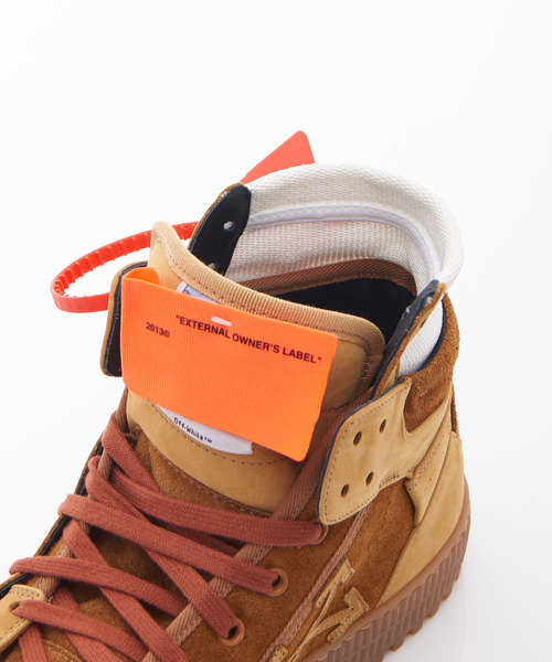 off white（オフホワイト）の「OFF-WHITE “OFF-COURT SUEDE”スニーカー（スニーカー・メンズ・ライトブラウン・42/43/41/40）」の11枚目の写真
