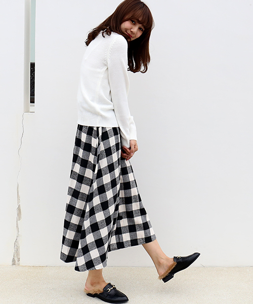 CHARM BERRY TIC（チャームベリーチック）の「ブロックチェックスカート（スカート・レディース・ブラック/ネイビー・M/L）」の15枚目の写真