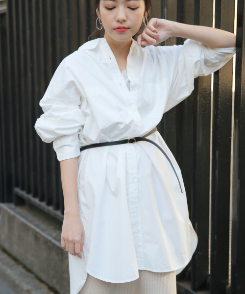 LOWRYS FARM（ローリーズファーム）の「チュニックシャツ　821452（シャツ/ブラウス・レディース・ベージュ/オフホワイト/ブルー系その他/ストライプ・FREE）」の2枚目の写真