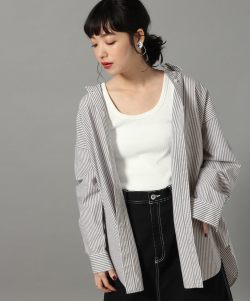 LOWRYS FARM（ローリーズファーム）の「チュニックシャツ　821452（シャツ/ブラウス・レディース・ベージュ/オフホワイト/ブルー系その他/ストライプ・FREE）」の9枚目の写真