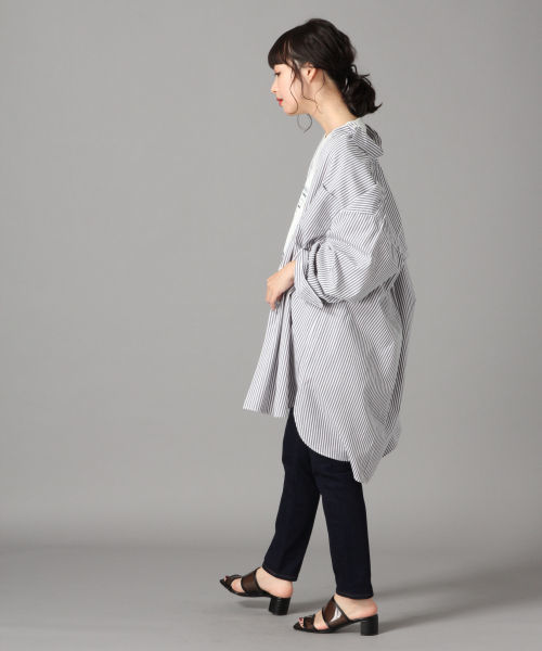 LOWRYS FARM（ローリーズファーム）の「チュニックシャツ　821452（シャツ/ブラウス・レディース・ベージュ/オフホワイト/ブルー系その他/ストライプ・FREE）」の21枚目の写真