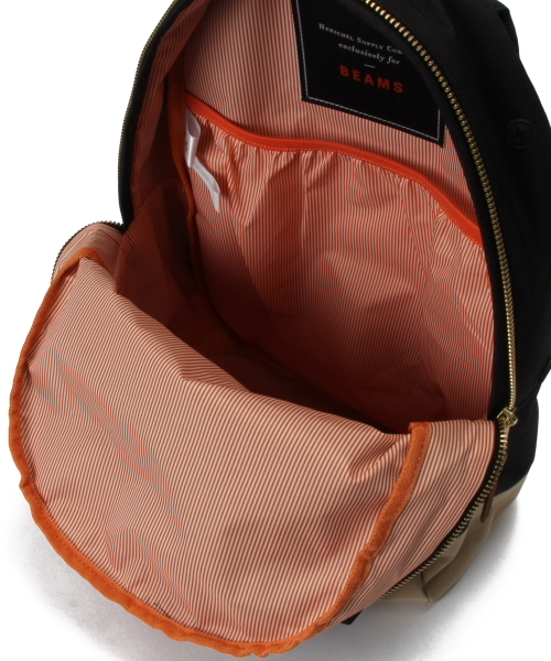 BEAMS（ビームス）の「Herschel×BEAMS / 別注 SETTLEMENT（バックパック/リュック・メンズ・ブラック/ネイビー/カモフラージュ/ブルー系その他/エメラルド/ブルー・ONE SIZE）」の14枚目の写真