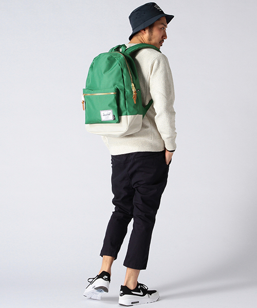 BEAMS（ビームス）の「Herschel×BEAMS / 別注 SETTLEMENT（バックパック/リュック・メンズ・ブラック/ネイビー/カモフラージュ/ブルー系その他/エメラルド/ブルー・ONE SIZE）」の22枚目の写真