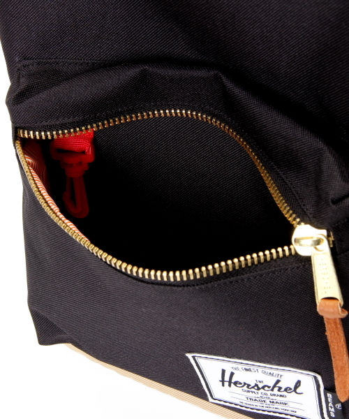 BEAMS（ビームス）の「Herschel×BEAMS / 別注 SETTLEMENT（バックパック/リュック・メンズ・ブラック/ネイビー/カモフラージュ/ブルー系その他/エメラルド/ブルー・ONE SIZE）」の11枚目の写真