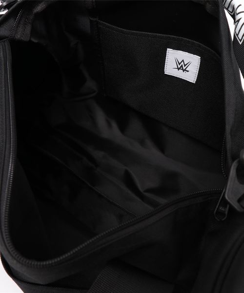 JOURNAL STANDARD（ジャーナルスタンダード）の「WWE×JOURNAL STANDARD : WWE DRAM BAG #（ボストンバッグ・メンズ・ブラック・FREE）」の4枚目の写真