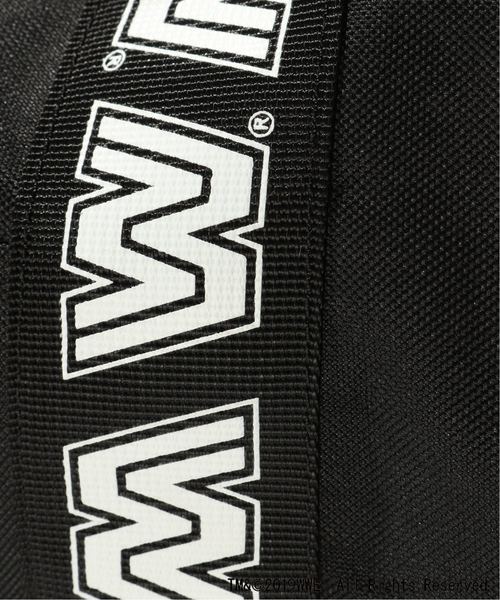 JOURNAL STANDARD（ジャーナルスタンダード）の「WWE×JOURNAL STANDARD : WWE DRAM BAG #（ボストンバッグ・メンズ・ブラック・FREE）」の6枚目の写真