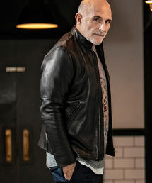 1PIU1UGUALE3 RELAX （ウノピゥウノウグァーレトレ リラックス