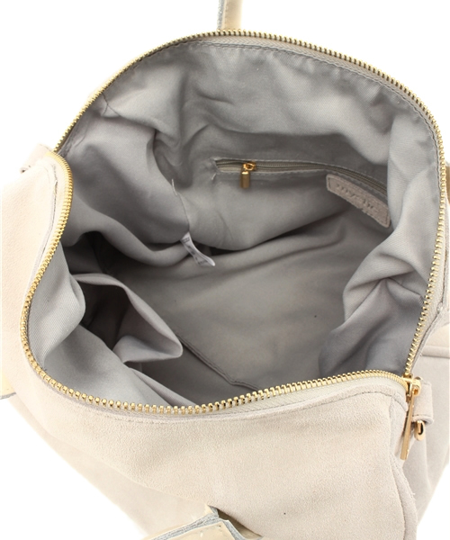 mystic（ミスティック）の「スウェードボストン（ボストンバッグ・レディース・ブラック/レッド/ライトグレー/ネイビー・ﾌﾘ-）」の15枚目の写真