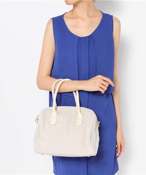 mystic（ミスティック）の「スウェードボストン（ボストンバッグ・レディース・ブラック/レッド/ライトグレー/ネイビー・ﾌﾘ-）」の5枚目の写真