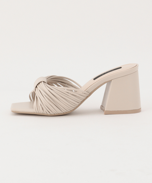 Tiara（ティアラ）の「スキニーストラップミュール（サンダル・レディース・ブラック/ライトベージュ・24.0cm/23.0cm）」の4枚目の写真