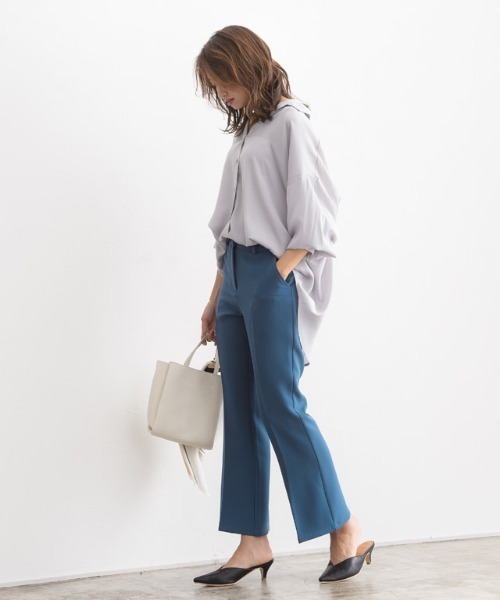 Pierrot（ピエロ）の「センタープレスセミフレアパンツ（その他パンツ・レディース・ホワイト/ブラック/ミント/ブルー系その他・S/M/L/XS）」の17枚目の写真