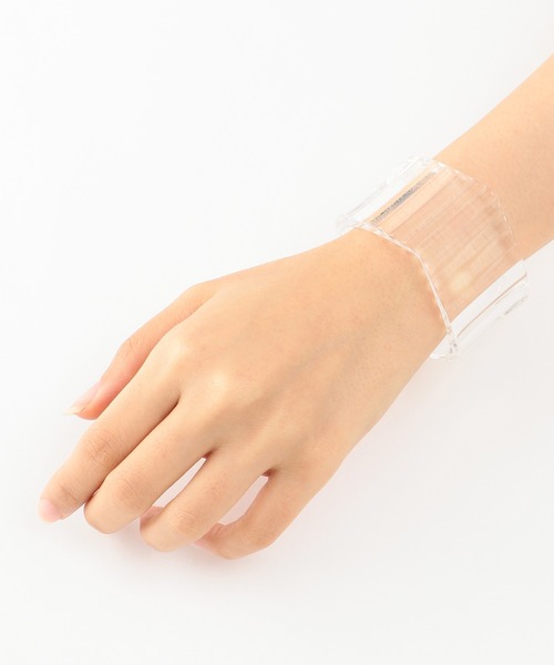 agete（アガット）の「バングルブレスレット（バングル/リストバンド・レディース・クリア・FREE）」の4枚目の写真