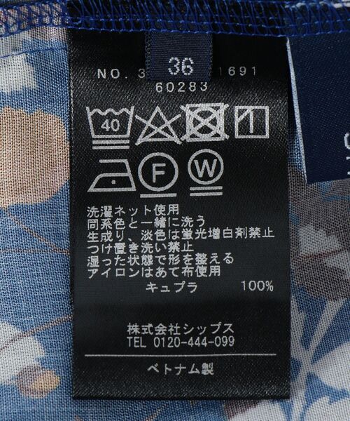 SHIPS（シップス）の「リバティプリントショートスリーブブラウス（シャツ/ブラウス・レディース・ブラック/ブルー・36/38）」の10枚目の写真
