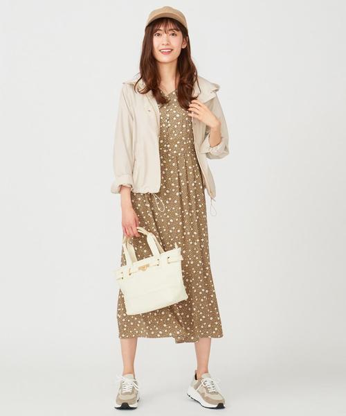 ANY SIS(エニィスィス)の「【洗える】フラワードットプリント ワンピース(ワンピース・レディース・ブラック系4/ブラウン系4・2)」の13枚目の写真