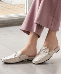 KOBE LETTUCE | リボンファーバブーシュ(その他シューズ)