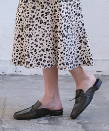 KOBE LETTUCE | リボンファーバブーシュ(その他シューズ)