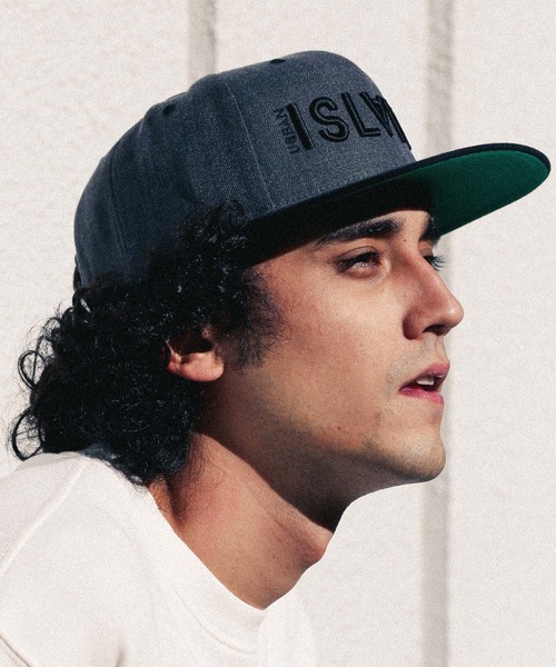 URBAN ISLAND SOCIETY（アーバンアイランドソサエティ）の「【URBAN ISLAND SOCIETY（アーバンアイランドソサエティ）】SNAP CAP（キャップ・メンズ・グレー/ブラック・FREE）」の2枚目の写真