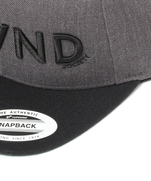 URBAN ISLAND SOCIETY（アーバンアイランドソサエティ）の「【URBAN ISLAND SOCIETY（アーバンアイランドソサエティ）】SNAP CAP（キャップ・メンズ・グレー/ブラック・FREE）」の9枚目の写真