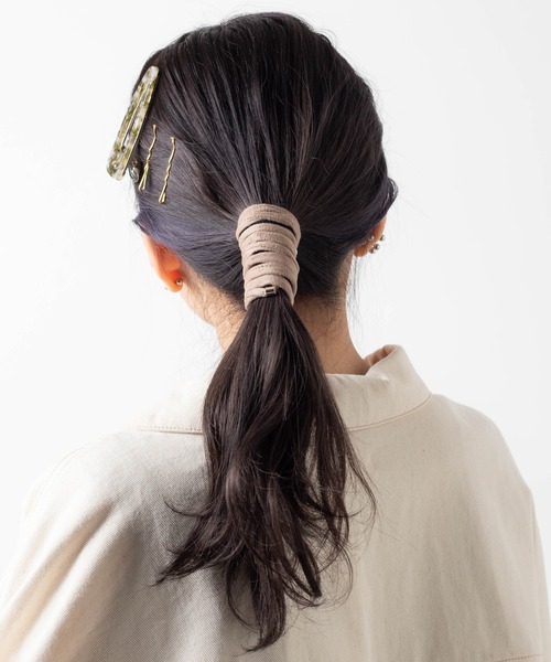 WEGO(ウィゴー)の「WEGO/ワイヤーポニー(ヘアゴム・レディース・グリーン/ライトピンク/ベージュ/ナチュラル/ライトパープル/オフホワイト・FREE)」の1枚目の写真