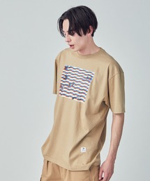 Not so ApeグラフィックTシャツ