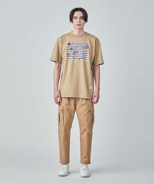 Not So Ape（ノットソーエイプ）の「Not so ApeグラフィックTシャツ（Tシャツ/カットソー・メンズ・ホワイト/ベージュ・FREE）」の4枚目の写真