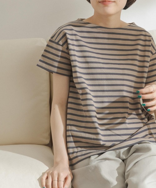 FORK&SPOON（フォークアンドスプーン）の「FORK&SPOON　ボートネックボーダーショートスリーブTシャツ（Tシャツ/カットソー・レディース・ホワイト系その他/ブラック系その他/ベージュ系その他/ブルー系その他/イエロー系その他/ピンク系その他・ONE）」の4枚目の写真