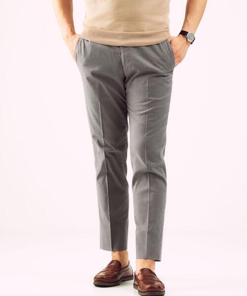 green label relaxing(グリーンレーベルリラクシング)の「< 機能 / 洗濯機洗い可 > TC シャーク マジコンフォート スリム NP スラックス #(スラックス・メンズ・グレー/ネイビー/ベージュ・MEDIUM/SMALL/LARGE/X-SMALL/X-LARGE)」の1枚目の写真