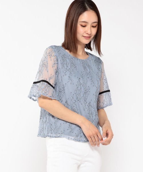 MEW'S REFINED CLOTHES(ミューズリファインドクローズ)の「総レース配色5分袖フレアブラウス(シャツ/ブラウス・レディース・キナリ/ブラック/ブルー・MEDIUM)」の1枚目の写真