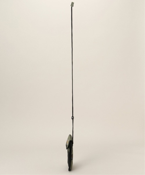 Carhartt(カーハート)の「【CARHARTT / カーハート】 DELTATRAVEL ORGANIZER ポーチ(ショルダーバッグ・メンズ・ライトグレー/グリーン/ブラック・FREE)」の5枚目の写真