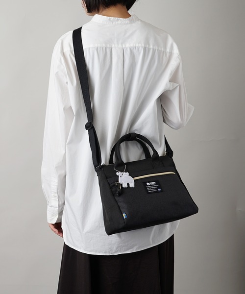 moz(モズ)の「【WEB限定】moz(モズ) 人気 の かわいい 斜めがけ ショルダーバッグ 小さい のに 見た目以上に 大容量 通勤 や 通学 マザーズバッグ としても◎ 2way で使える のも嬉しい(ショルダーバッグ・レディース・ブラック系その他・ONE SIZE)」の2枚目の写真