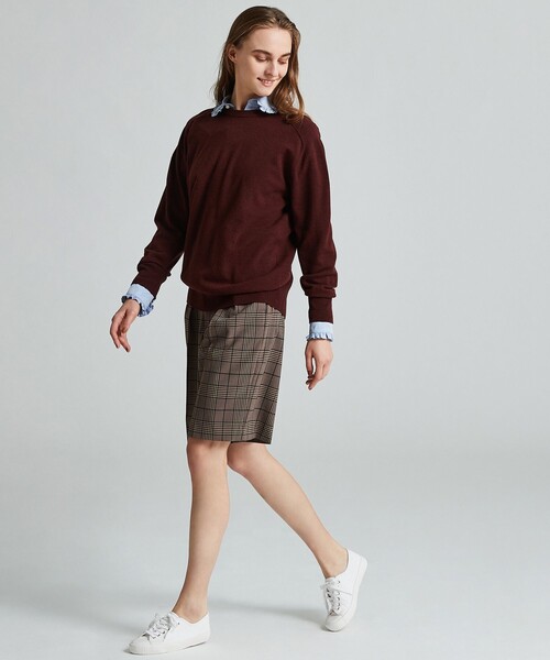 TOMORROWLAND （トゥモローランド）の「プレーンウール クルーネックプルオーバー（ニット/セーター・レディース・ライトグレー/ネイビー/レッド/ブルー/ボルドー/ライトベージュ/レッド系その他2・S/M）」の11枚目の写真