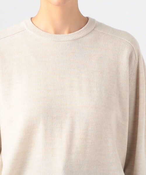 TOMORROWLAND （トゥモローランド）の「プレーンウール クルーネックプルオーバー（ニット/セーター・レディース・ライトグレー/ネイビー/レッド/ブルー/ボルドー/ライトベージュ/レッド系その他2・S/M）」の17枚目の写真