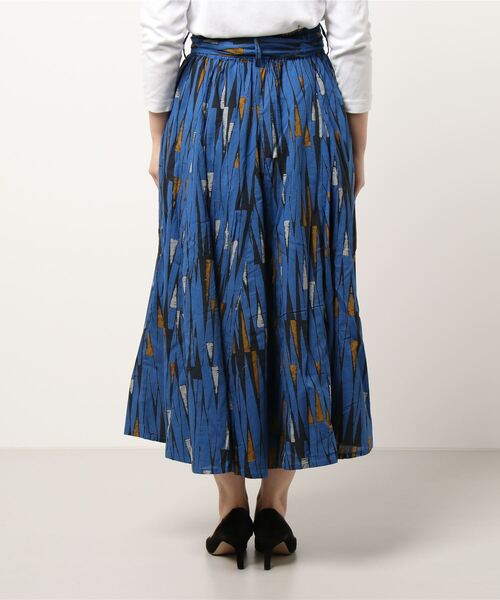 チャイハネ（チャイハネ）の「【チャイハネ】アフリカン幾何学柄ロングスカート（スカート・レディース・イエロー/ブルー/レッド・FREE）」の5枚目の写真