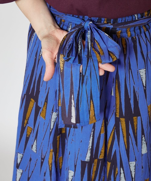 チャイハネ（チャイハネ）の「【チャイハネ】アフリカン幾何学柄ロングスカート（スカート・レディース・イエロー/ブルー/レッド・FREE）」の14枚目の写真