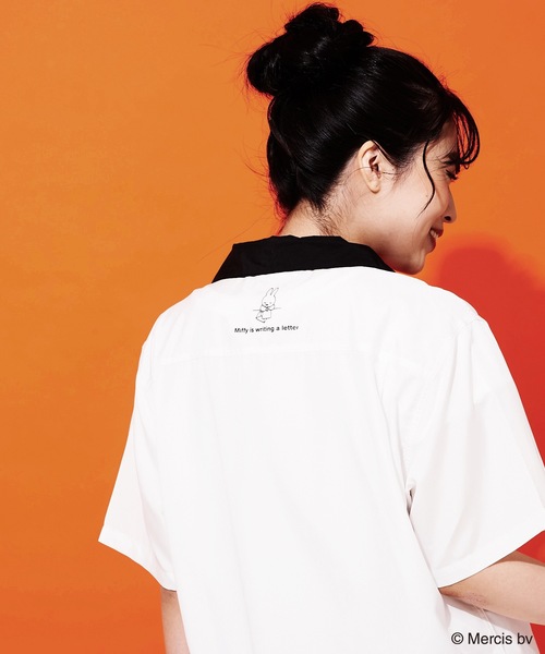 Miffy( ミッフィー)の「【MIFFY/ミッフィー】バックプリントオープンカラー(開襟)シャツ(シャツ/ブラウス・メンズ・ホワイト/ブルー/ベージュ系その他/ライトベージュ・SMALL/MEDIUM/LARGE/X-LARGE)」の10枚目の写真