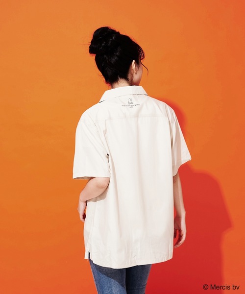 Miffy( ミッフィー)の「【MIFFY/ミッフィー】バックプリントオープンカラー(開襟)シャツ(シャツ/ブラウス・メンズ・ホワイト/ブルー/ベージュ系その他/ライトベージュ・SMALL/MEDIUM/LARGE/X-LARGE)」の22枚目の写真