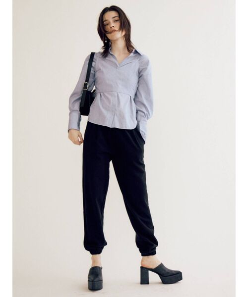 EVRIS(エヴリス)の「チャンキーヒールミュール(サンダル・レディース・ブラック/ブラウン・MEDIUM/LARGE)」の7枚目の写真