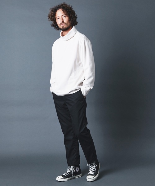 THE TWENTYSEVEN(ザ トゥエンティーセブン)の「The TWENTYSEVEN:ポンチルーズフィットタートルネックカットソー(Tシャツ/カットソー・メンズ・ホワイト/チャコールグレー/ブラック/ベージュ・S/M/L)」の11枚目の写真