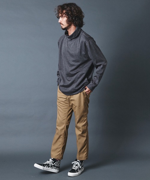 THE TWENTYSEVEN(ザ トゥエンティーセブン)の「The TWENTYSEVEN:ポンチルーズフィットタートルネックカットソー(Tシャツ/カットソー・メンズ・ホワイト/チャコールグレー/ブラック/ベージュ・S/M/L)」の17枚目の写真