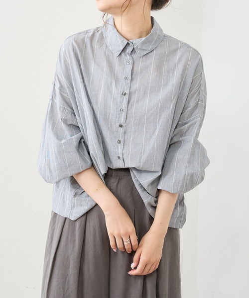 PUAL CE CIN（ピュアルセシン）の「先染めストライプ前開きブラウス（シャツ/ブラウス・レディース・ブラック/ブラウン/グリーン/ブルー・FREE）」の6枚目の写真