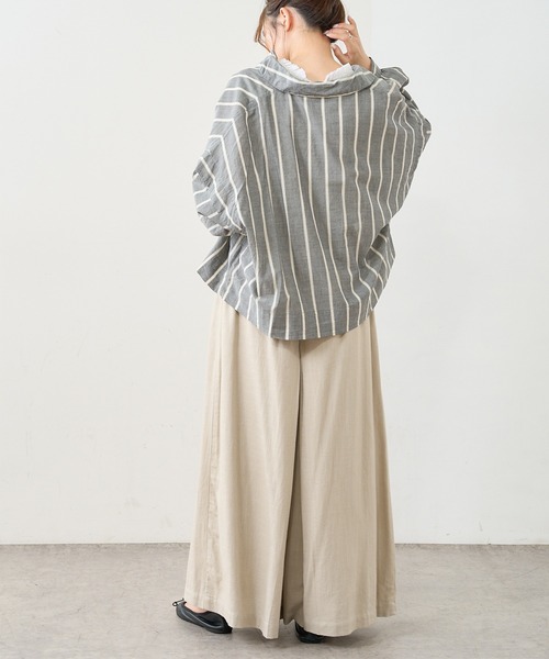 PUAL CE CIN（ピュアルセシン）の「先染めストライプ前開きブラウス（シャツ/ブラウス・レディース・ブラック/ブラウン/グリーン/ブルー・FREE）」の10枚目の写真