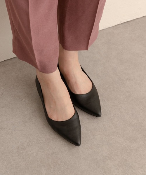 RODE SKO（ロデスコ）の「3センチポインテッドパンプス（パンプス・レディース・ブラック/アニマル/ベージュ系その他・38/36/37）」の17枚目の写真