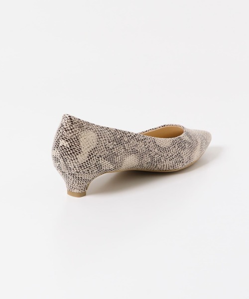 RODE SKO（ロデスコ）の「3センチポインテッドパンプス（パンプス・レディース・ブラック/アニマル/ベージュ系その他・38/36/37）」の18枚目の写真