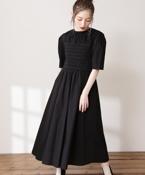 N.(N. Natural Beauty Basic)(エヌエヌナチュラルビューティーベーシック)の「シャーリングトップワンピース(ワンピース・レディース・ブラック/レッド/ブルー・MEDIUM)」の2枚目の写真